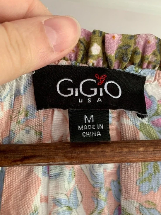 Gigio Floral boho Tiered Maxi Dress in Peach and Olive - Picture 2 of 6